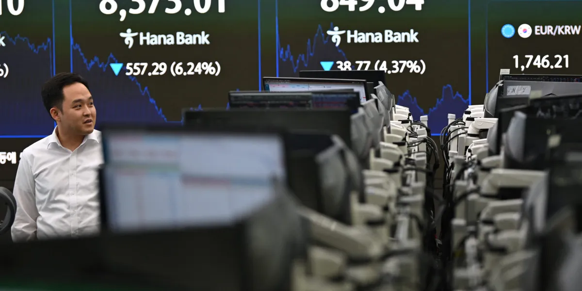 AI boom may be on its last legs amid stock volatility and dash for cash—but will go out in a blaze of glory with ‘blow-off phase’ before bubble pops