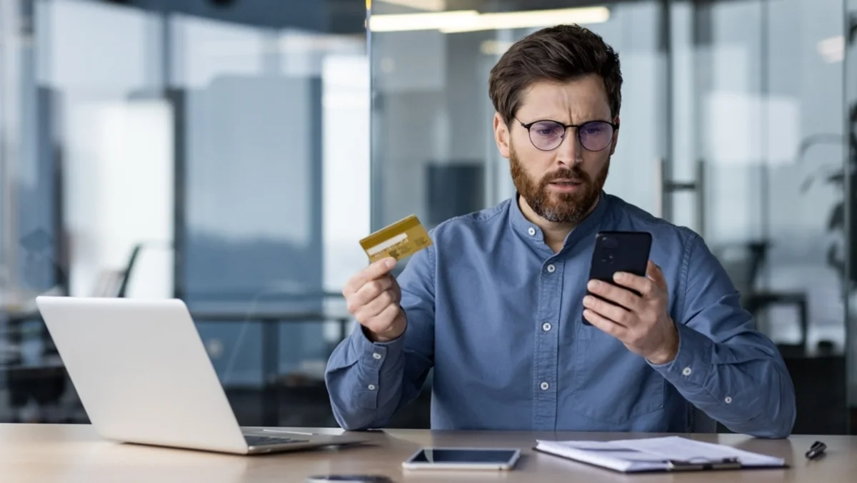 AI chatbots push premium credit cards 5.7x more than cheap ones — and pull from the same few affiliate sites