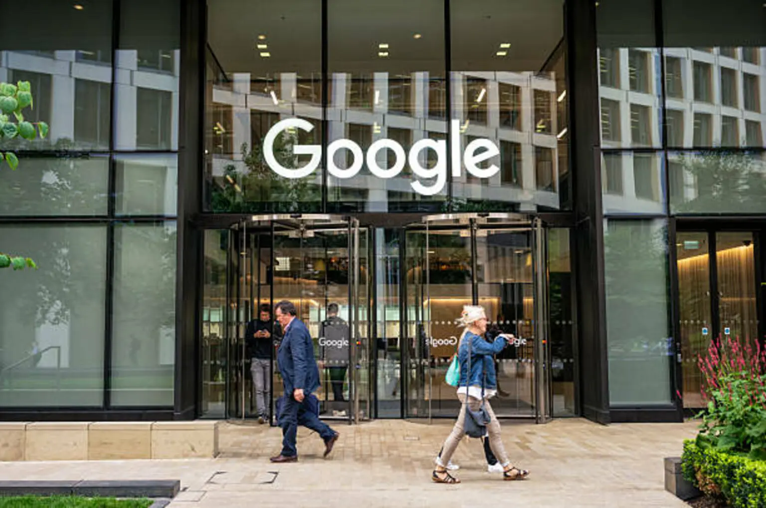 Alphabet's Post-Earnings Selloff Is The Best Buying Opportunity In Years