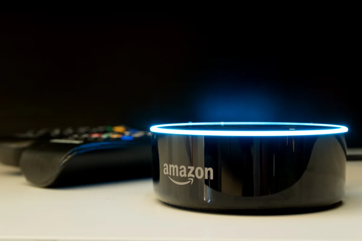 Amazon (AMZN) and ThunderSoft Partner on In-Vehicle Voice AI