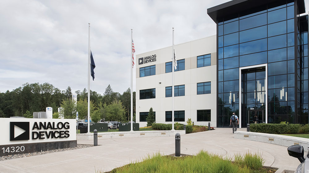 Analog Devices Tops Views On Strong Data Center, Industrial Chip Sales