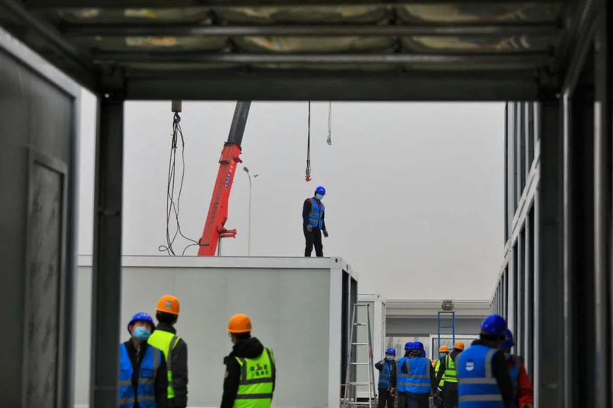 Analysis-From quarantine boxes to luxury cabins, China's prefab home factories pivot to exports