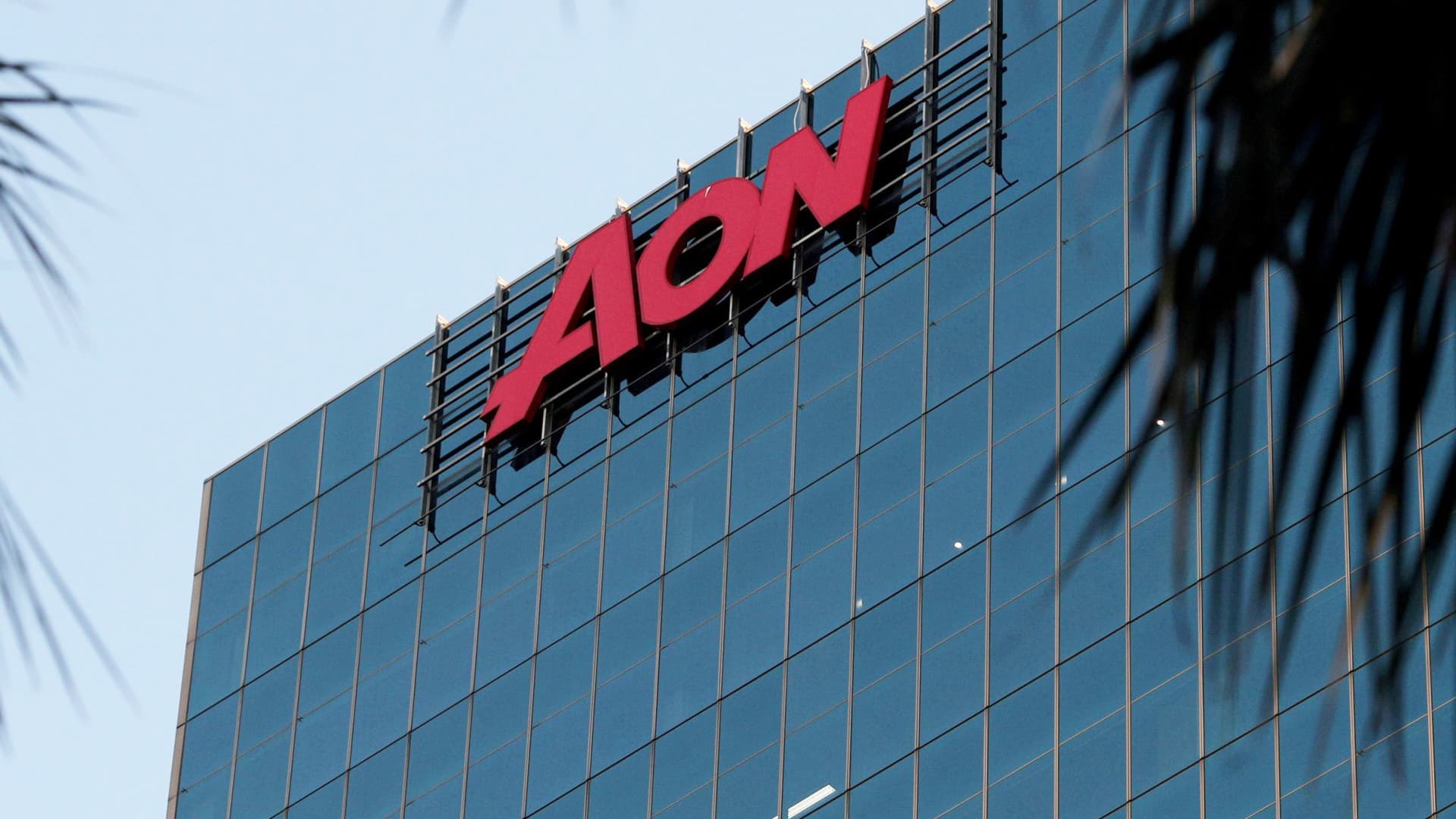 Aon CEO says insurance broker seeks to build 'premiere middle market platform' with purchase of rival USI