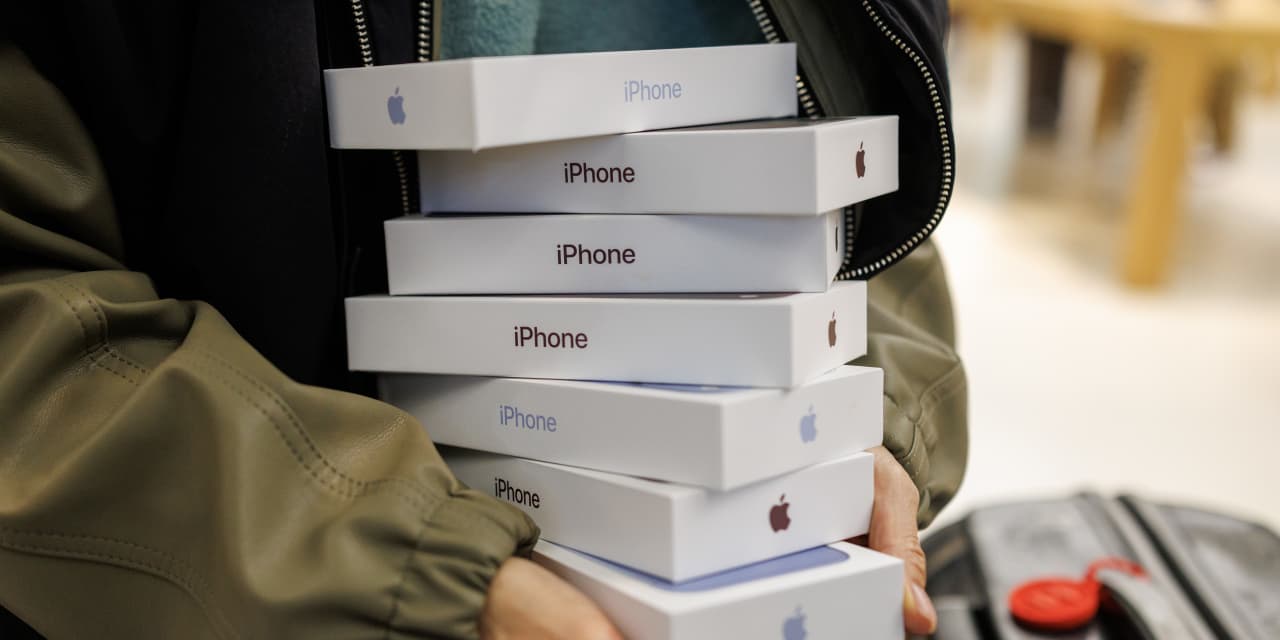 Apple Just Misses $5 Trillion Market Cap. The Milestone Is Likely Coming Soon.