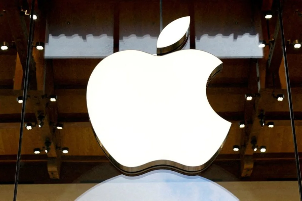 Apple paid 40% of its global taxes to Ireland in last fiscal year