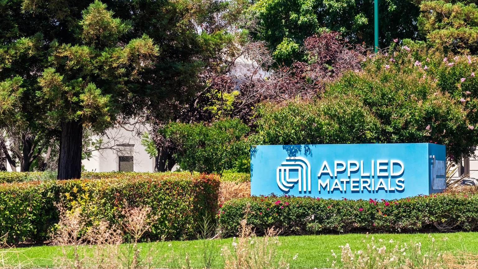 Applied Materials: The Selloff Is Ignoring The AI Equipment Boom