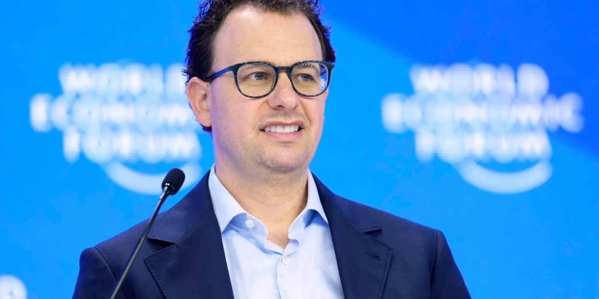 As AI companies get closer to ‘recursive self-improvement,’ this physics professor calls full autonomy ‘the worst idea in the history of humanity’