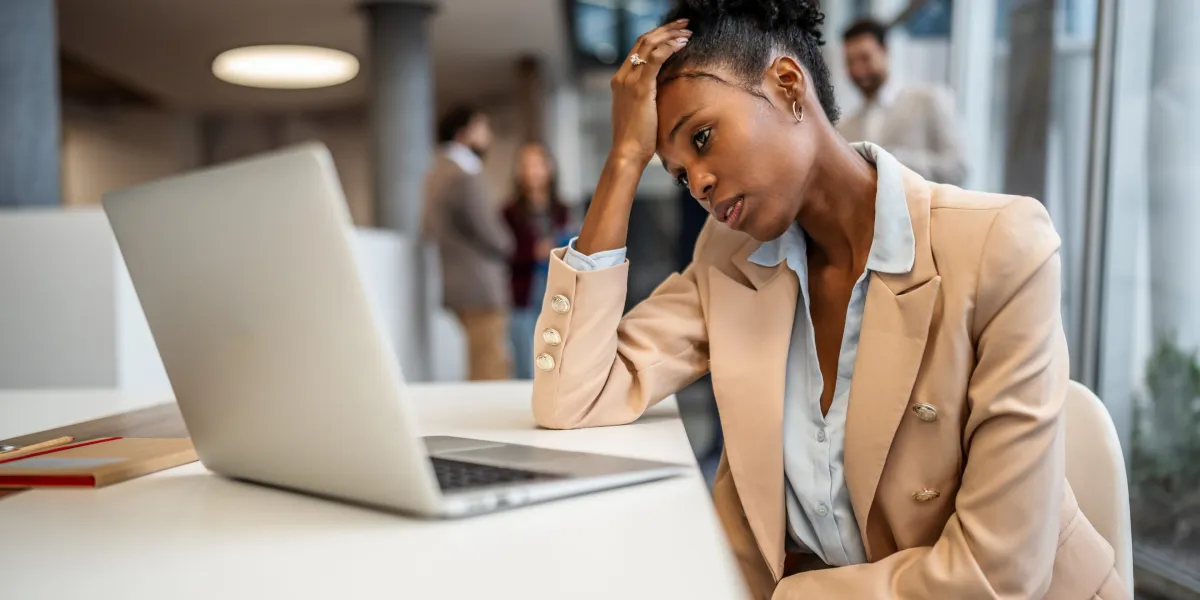 As AI threatens entry-level jobs, Gen Z is souring on if another degree can help—U.S. business school applications have plunged 25%