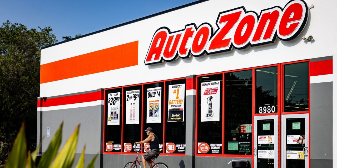 AutoZone Expects Growth to Accelerate This Fiscal Year