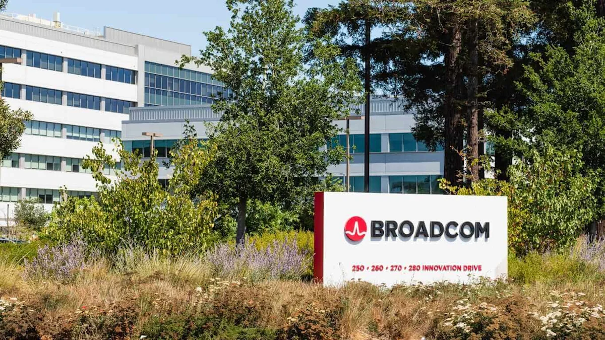AVGO Stock Alert: What to Know as Broadcom, Apple Announce Expanded 5-Year Chip Deal