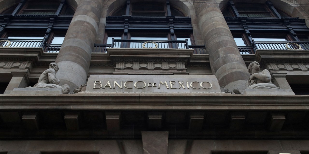 Bank of Mexico Leaves Benchmark Interest Rate Unchanged