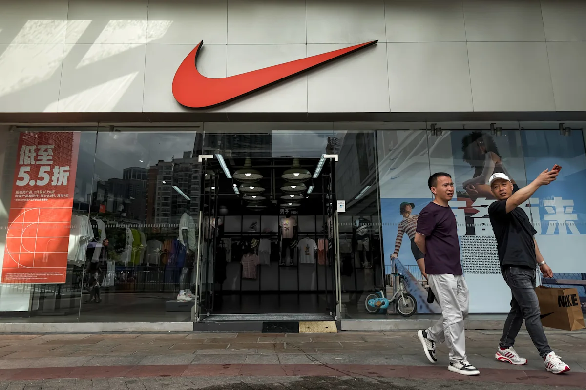 Barclays resets Nike stock price target