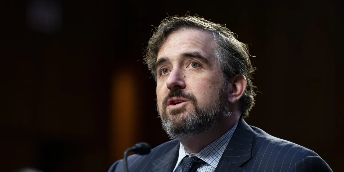 Big pharma’s patent cliff meets a new biotech Cold War: We need to outrun China, not outlaw it