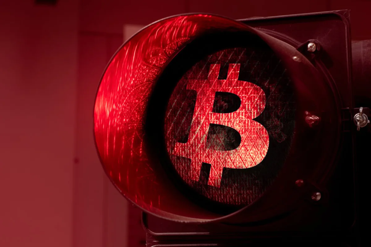 Billionaire Investor Grantham Says Bitcoin Will Fade 'Not With A Bang, But A Whimper'