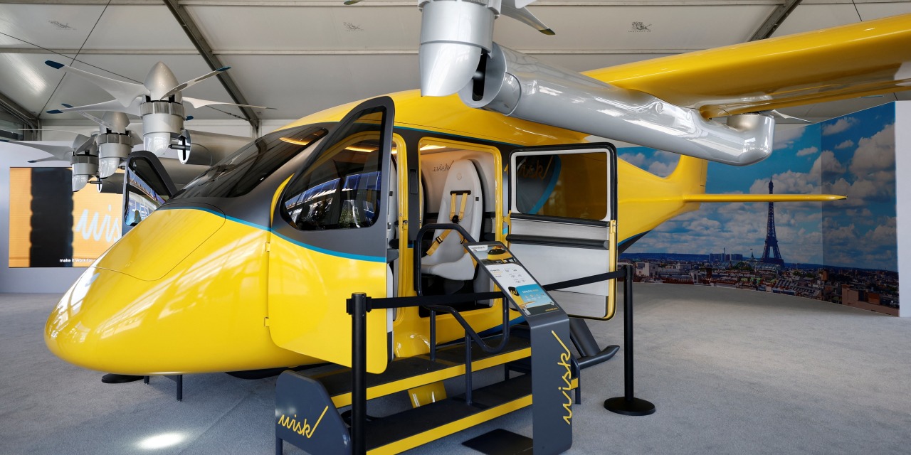 Boeing to Fold Its Flying-Taxi Venture Into Rival Archer Aviation