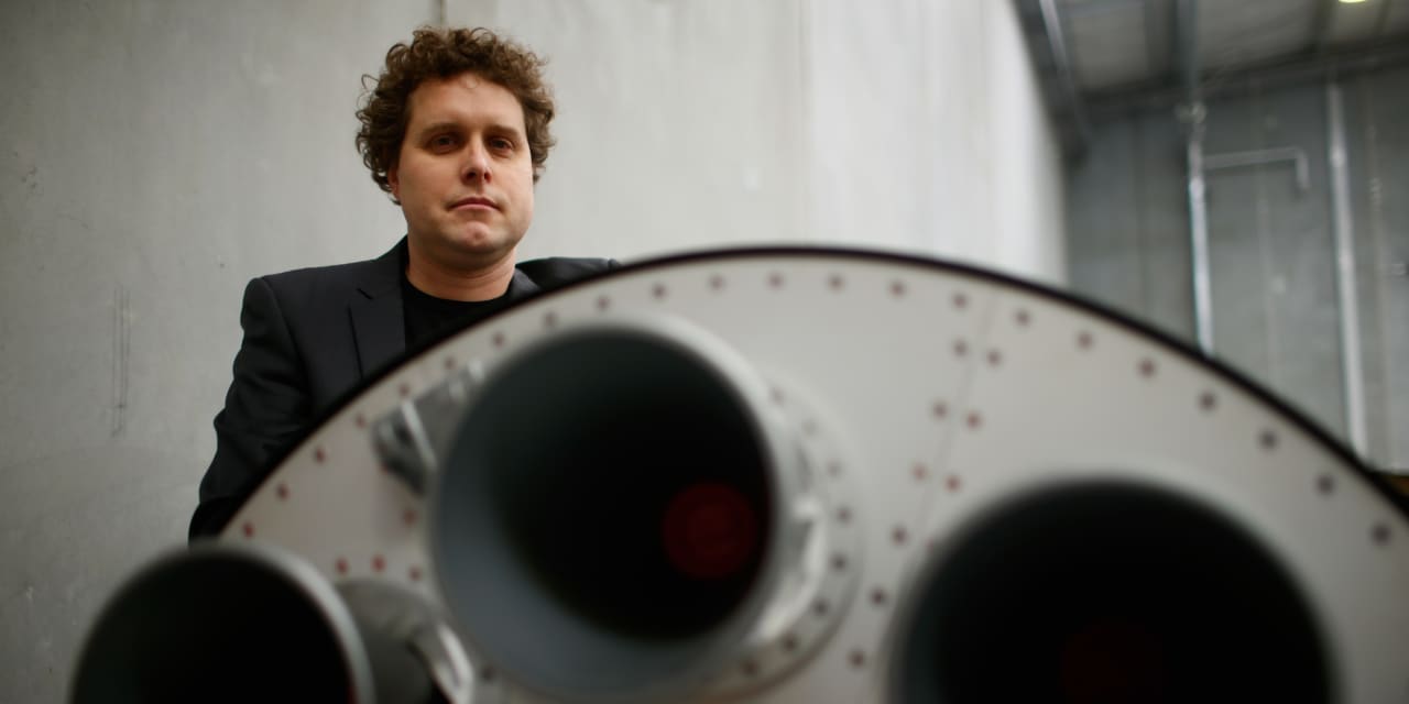 Can a $266 Million Defense Deal Help Rocket Lab Escape SpaceX’s Shadow?