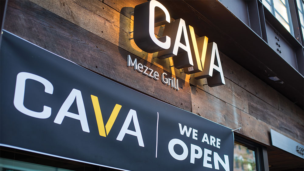 Cava Stock Leaps As Growth Returns; Chili's Parent Brinker Misses But Outlook Crispy