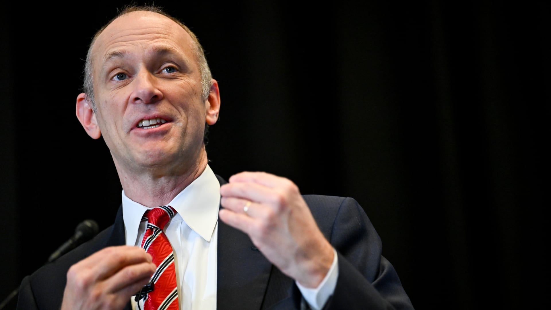 Chicago Fed President Goolsbee says inflation is too high, calls Warsh 'a serious guy'