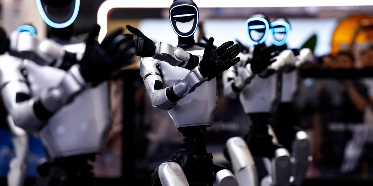 Chinese Regulators Seek Higher Bar for Humanoid-Robotics Listings