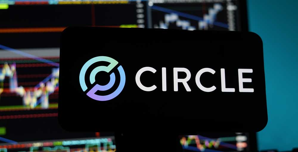 Circle Stock Rallies After Regulators Give The Green Light For National Bank