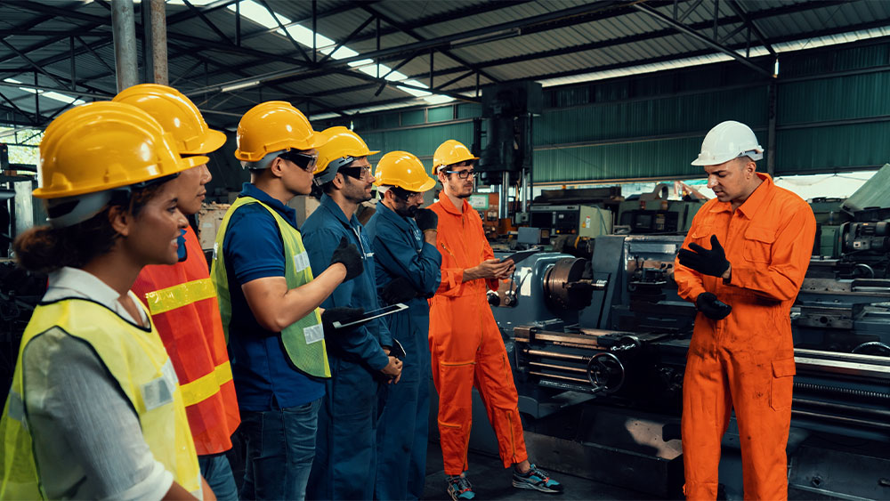 Corning Stock: Get A Fast 59% Return From The Glass Maker And AI Play