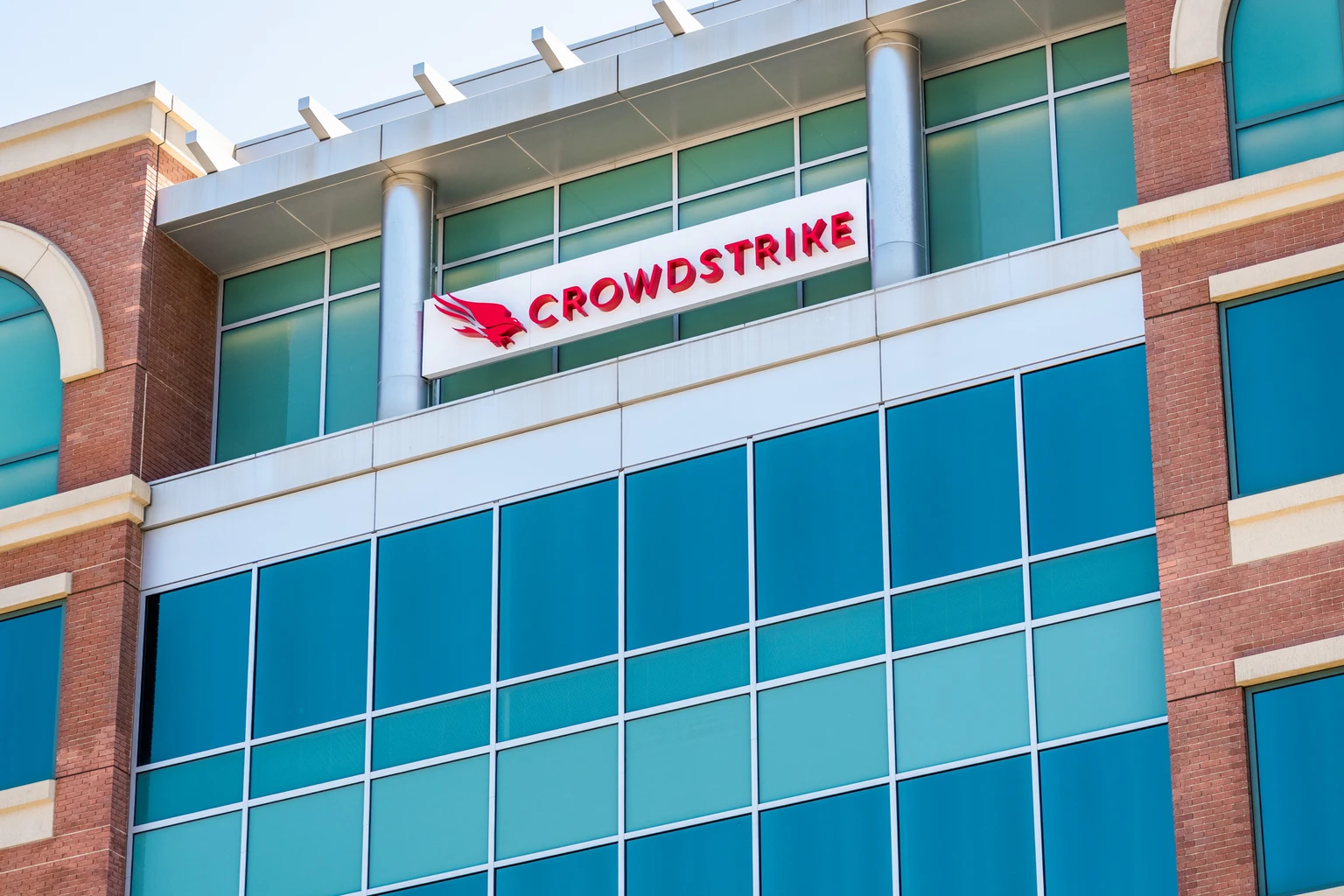 CrowdStrike: Valuation Reaching Speculative Levels, Despite AI Tailwinds (Downgrade)
