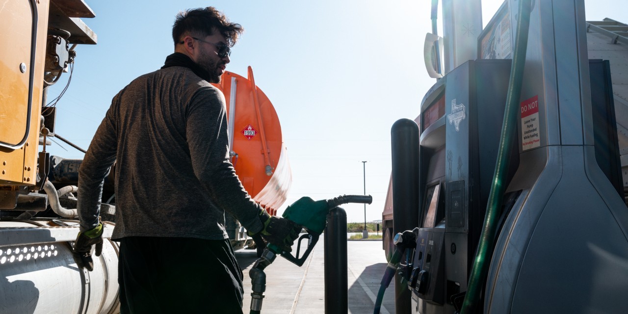 Diesel Buyers Compete for Shrinking Supply Pool