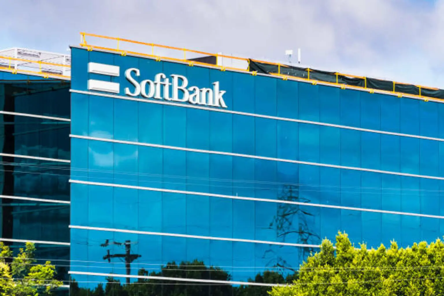 DigitalBridge: The SoftBank Take-Private Leaves Little Left To Capture