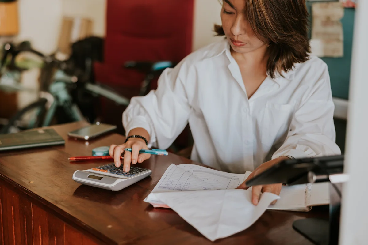 Do I need a business bank account if I'm self-employed?