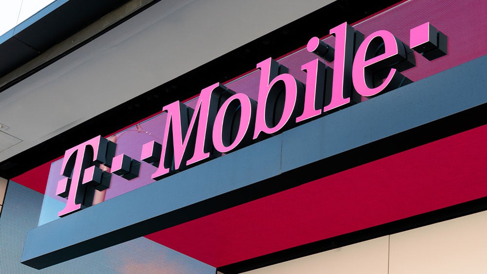 Elon Musk's SpaceX Could Acquire T-Mobile In Wireless Push, Says Analyst