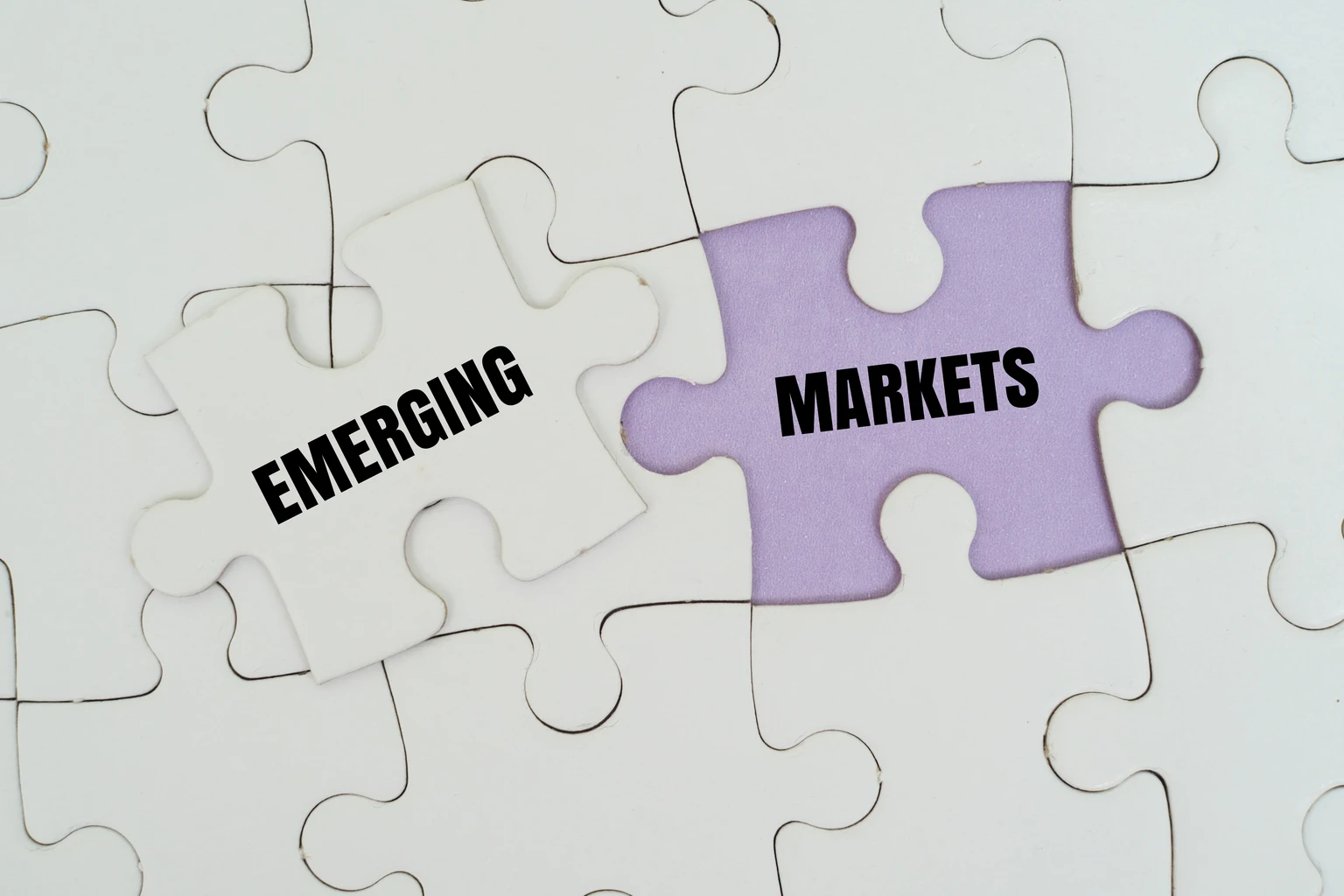EMB Still Offers Income, But The Easy Gains Have Likely Passed