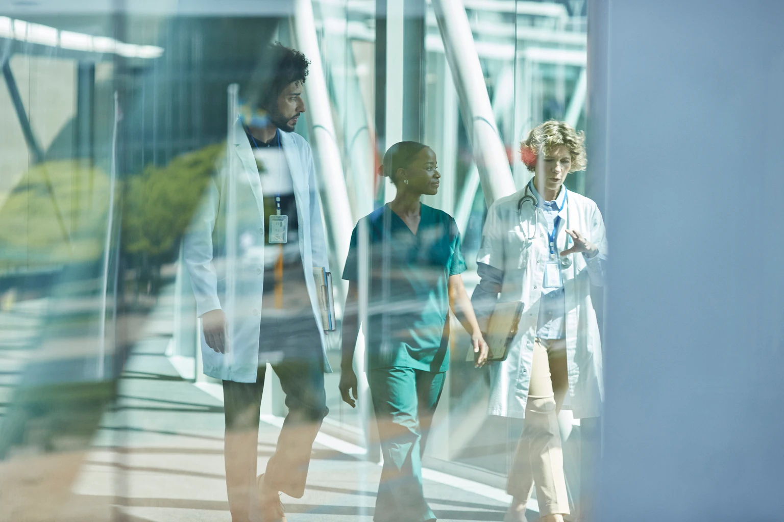 Evolent Health: The De-Risking Is Working, But Leverage Keeps Me On Hold