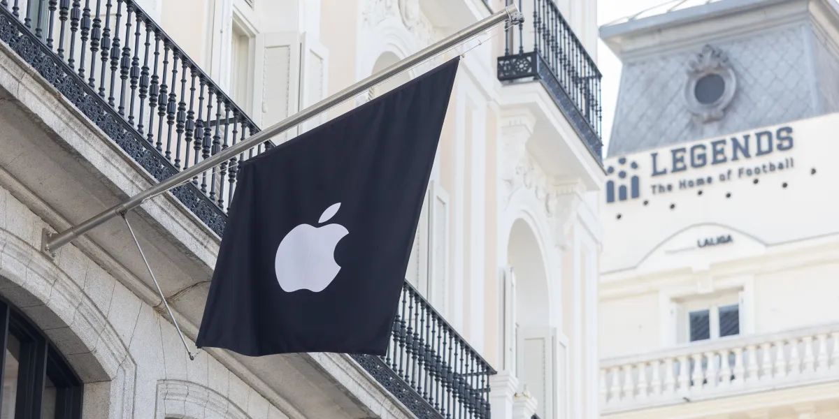 Flirting with $5 trillion, Apple has never been more valuable—or a riskier bet for investors