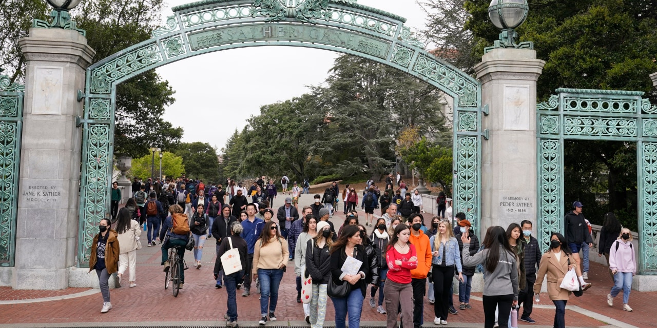 ‘Founder’ Is the New Brass Ring for Computer Science Grads