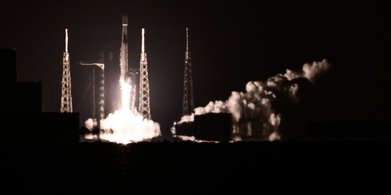 Here Are Big Tech’s Big SpaceX Investors