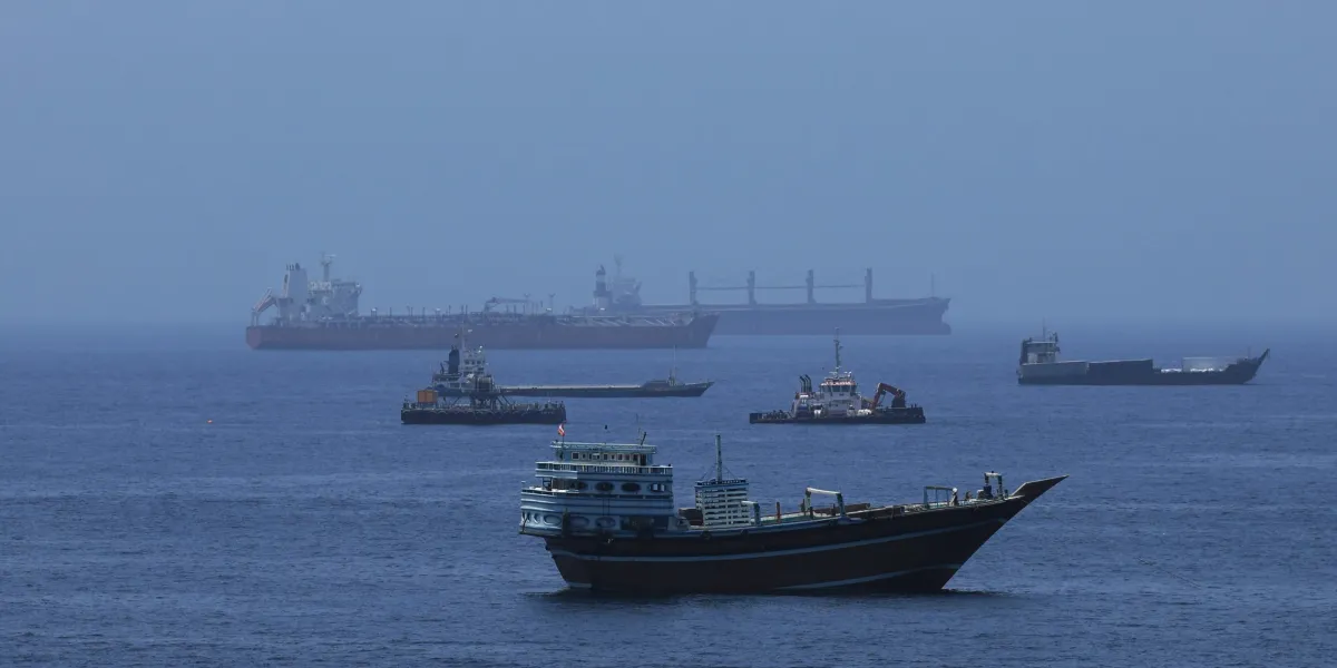 Hormuz route open despite Iran declaration, maritime group says