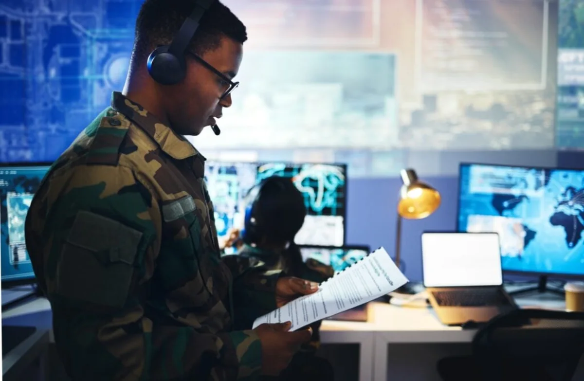 I'm 28, Getting Out of the Military and 'Super Financially Illiterate.' How Do I Get Off the Ground?