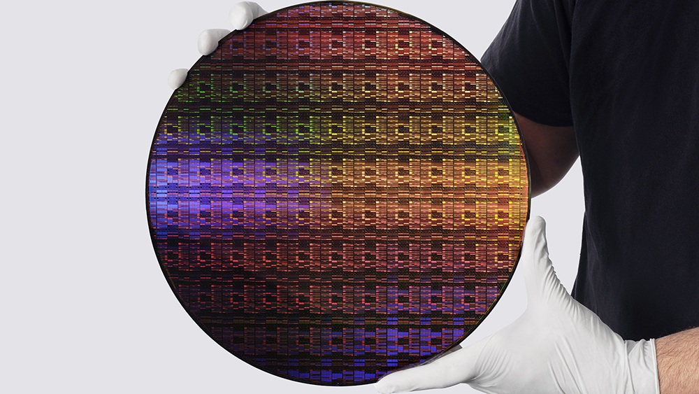 IBM Touts World's First Sub-1 Nanometer Chip Technology