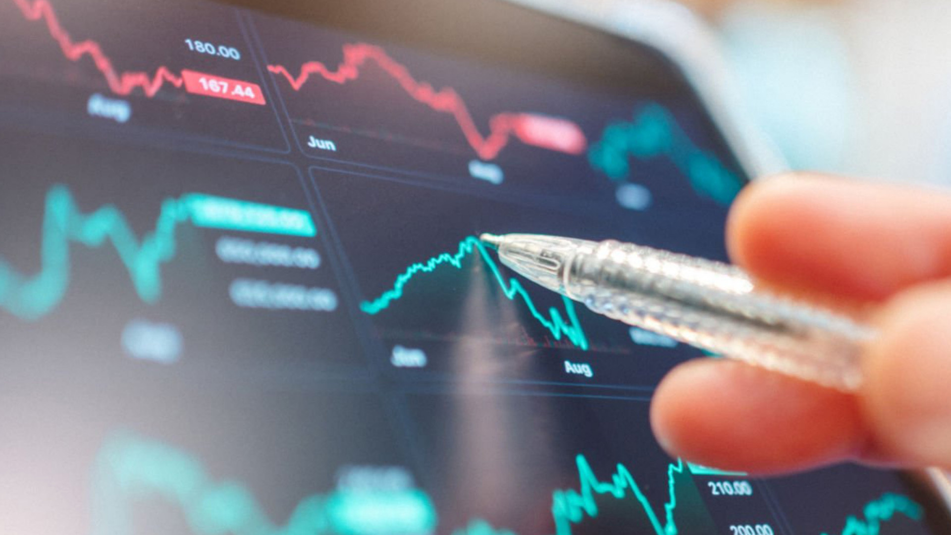 Index Options Are Now Cheap; Here's How To Buy Insurance Using The S&P 500 Tracking Fund SPY