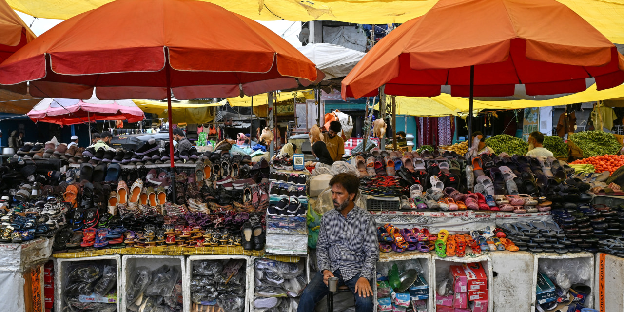 India’s Economy Posts Robust Growth Despite Mideast Energy Shock