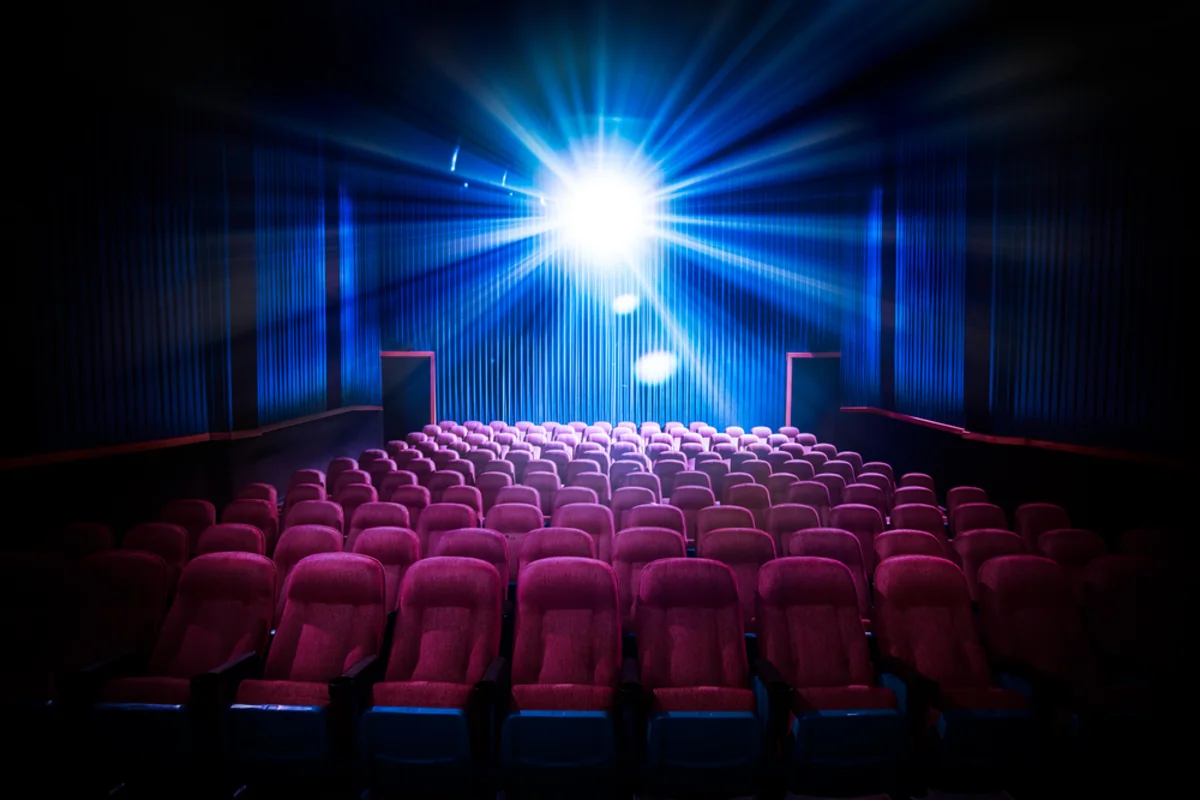 Inside Benchmark’s Latest Call on Cinemark Holdings, Inc. (CNK) Stock