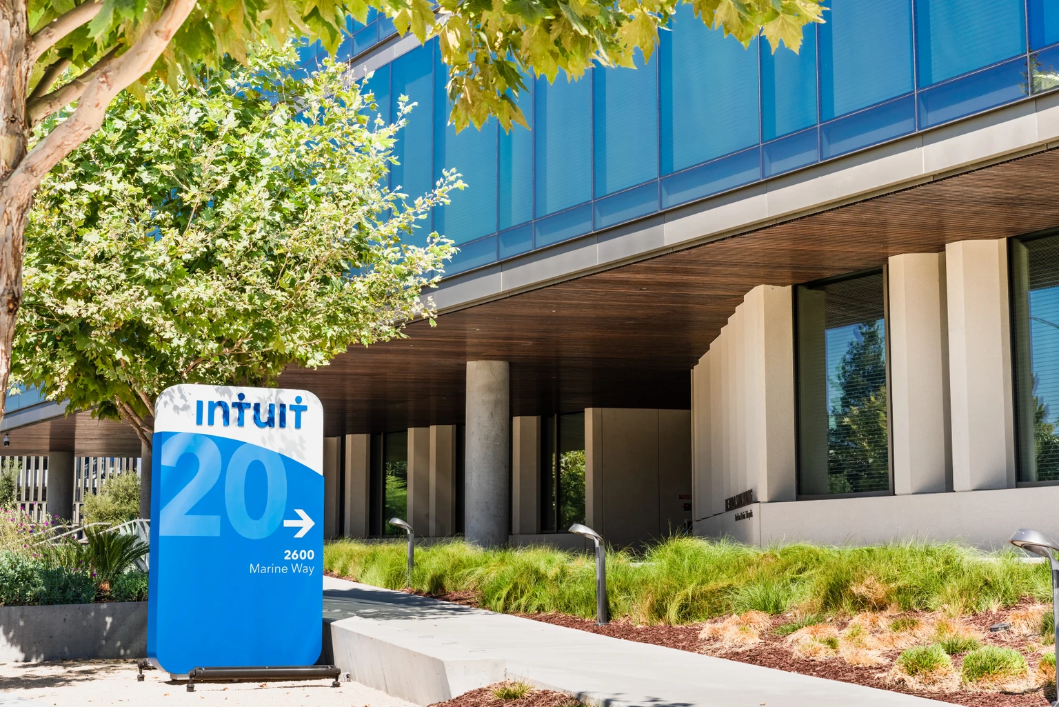Intuit: Signs Of A Bottom, Shares Way Too Cheap As The AI Trade Wobbles