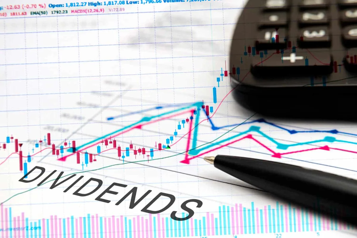 Invest $10,000 in This Stock for Passive Income: Here’s How Much You’d Collect