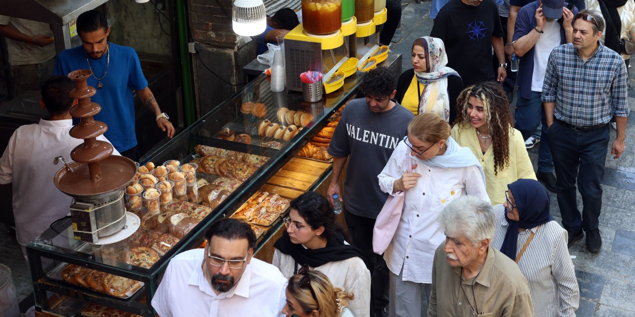 Iran Preps for Worsening Economic Malaise to Withstand Trump’s Pressure