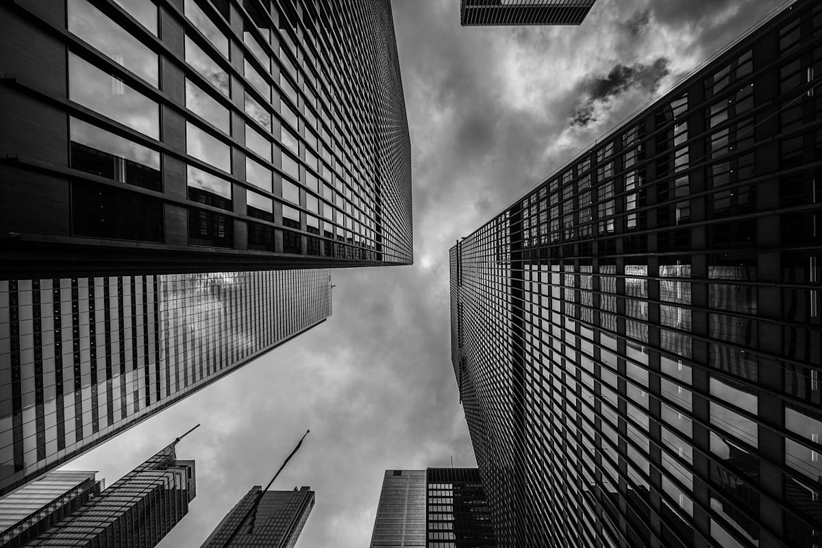 Is Apollo Commercial Real Estate Finance, Inc. (ARI) A Good Stock To Buy Now?