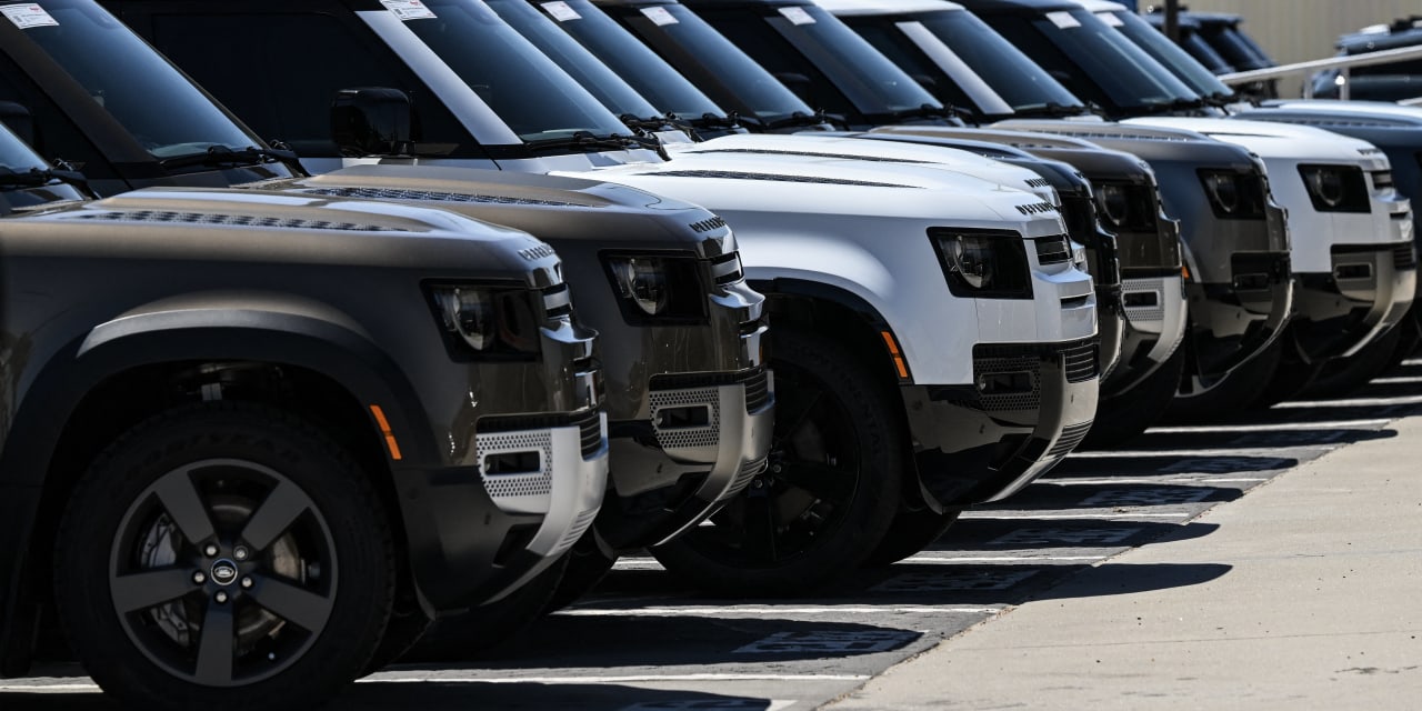 Jaguar Land Rover Plans to Cut Around 9% of Workforce as Headwinds Mount