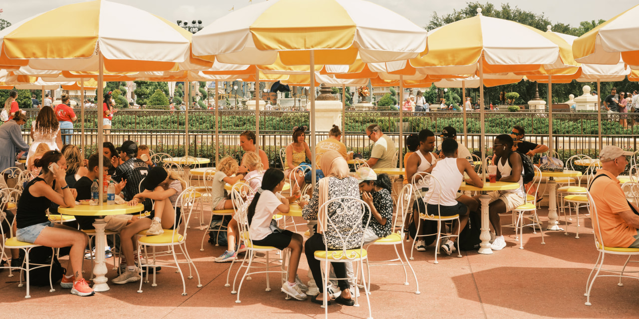 Kraft Heinz Strikes Deal With Disney to Supply Resorts and Tap Characters