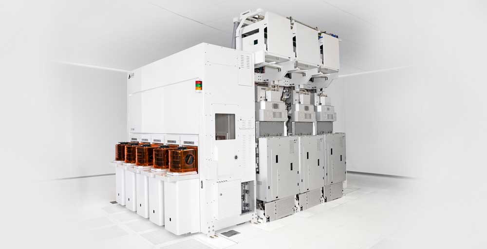 Lam Research Stock, Chip Gear Peers Hit Record Highs