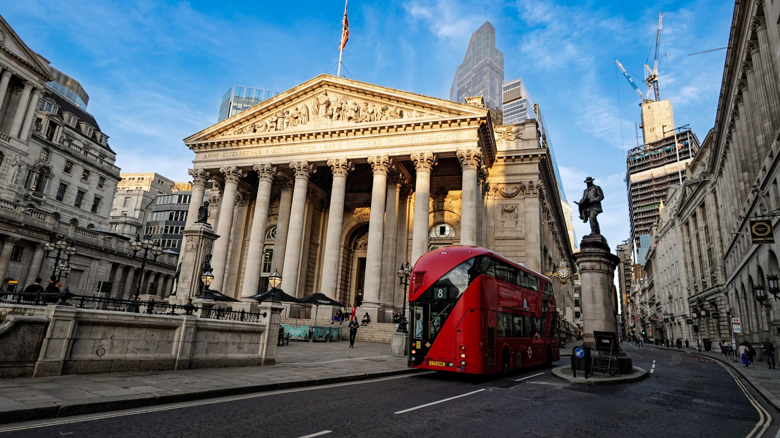 London Stock Exchange Group: Higher Guidance, AI Monetization, And Octus Deal Reinforce Our Buy