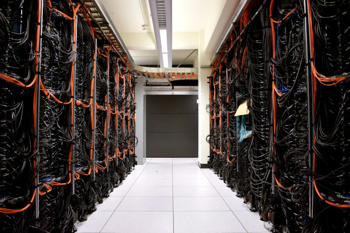 Meta (META) Could Spend $62 Billion With CoreWeave (CRWV) and Nebius (NBIS), Then Become Their Competitor
